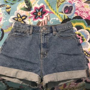 Urban Outfitters BDG jean shorts!! Size 27.